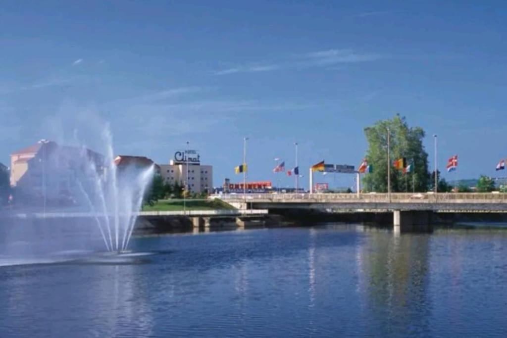Le Central A - Tout Equipe - Centre-Ville Gare Montluçon Eksteriør billede